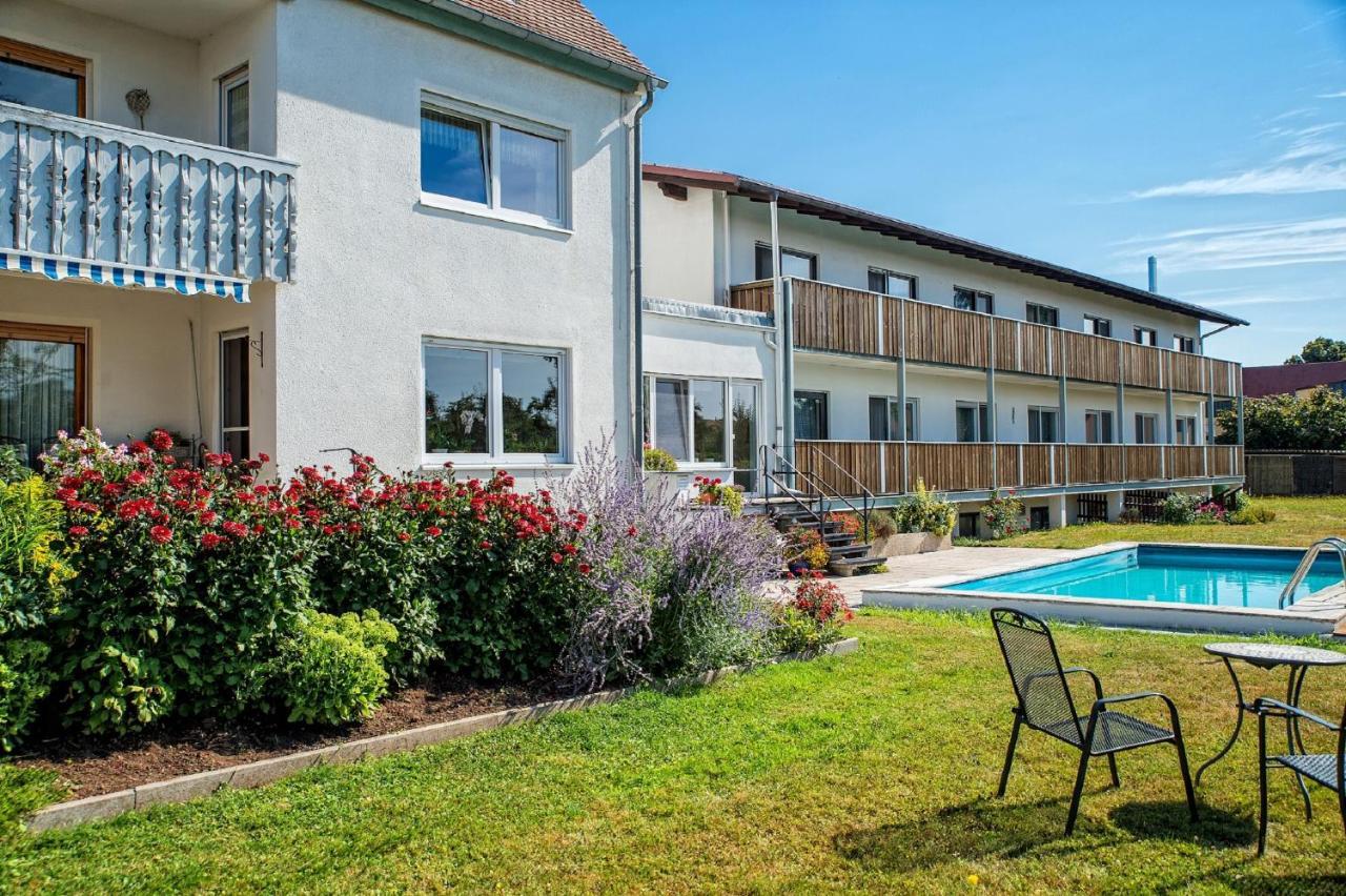 Hotel-Pension Seitz Wolframs-Eschenbach Exteriér fotografie
